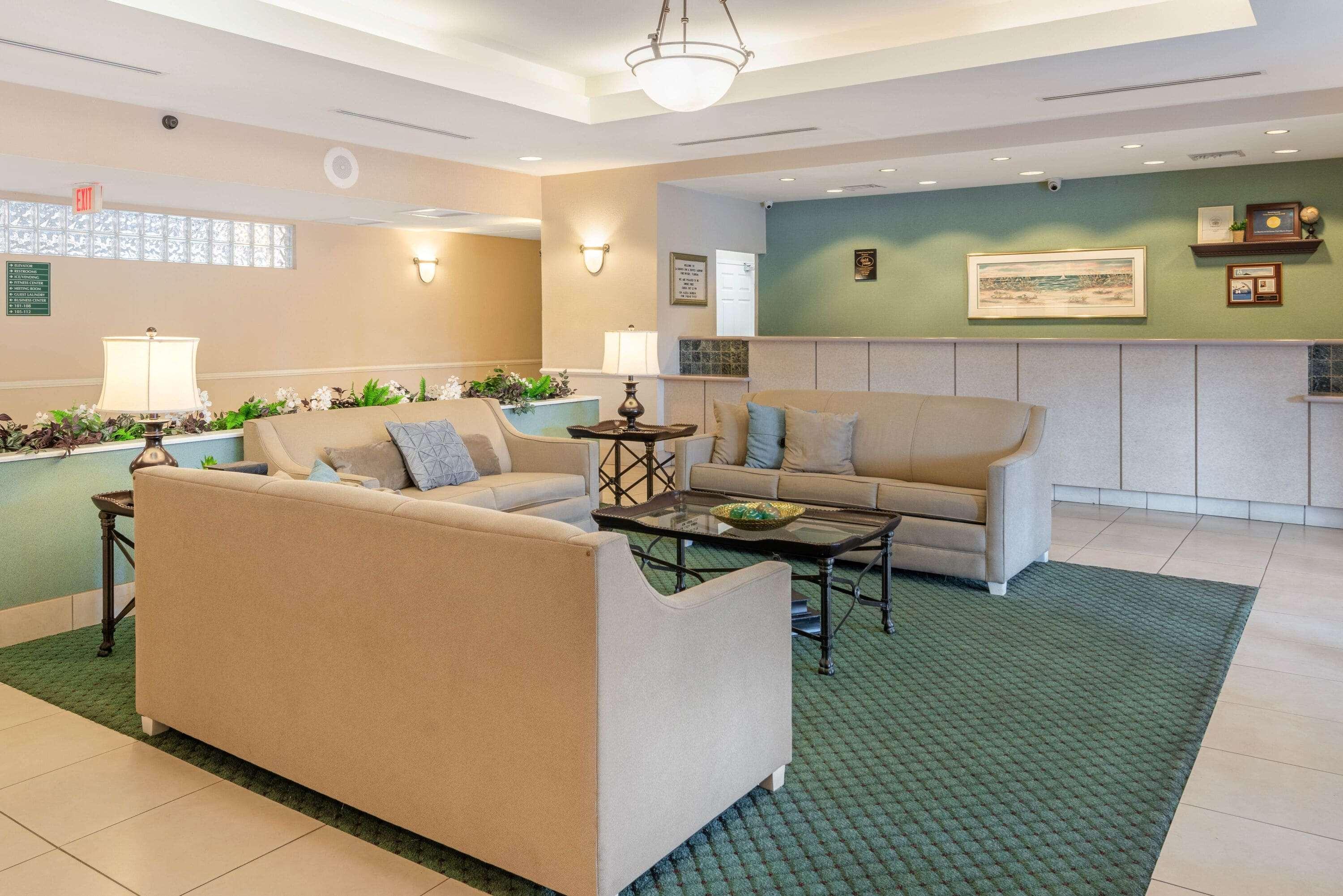 La Quinta Inn And Suites Fort Myers I-75 Zewnętrze zdjęcie