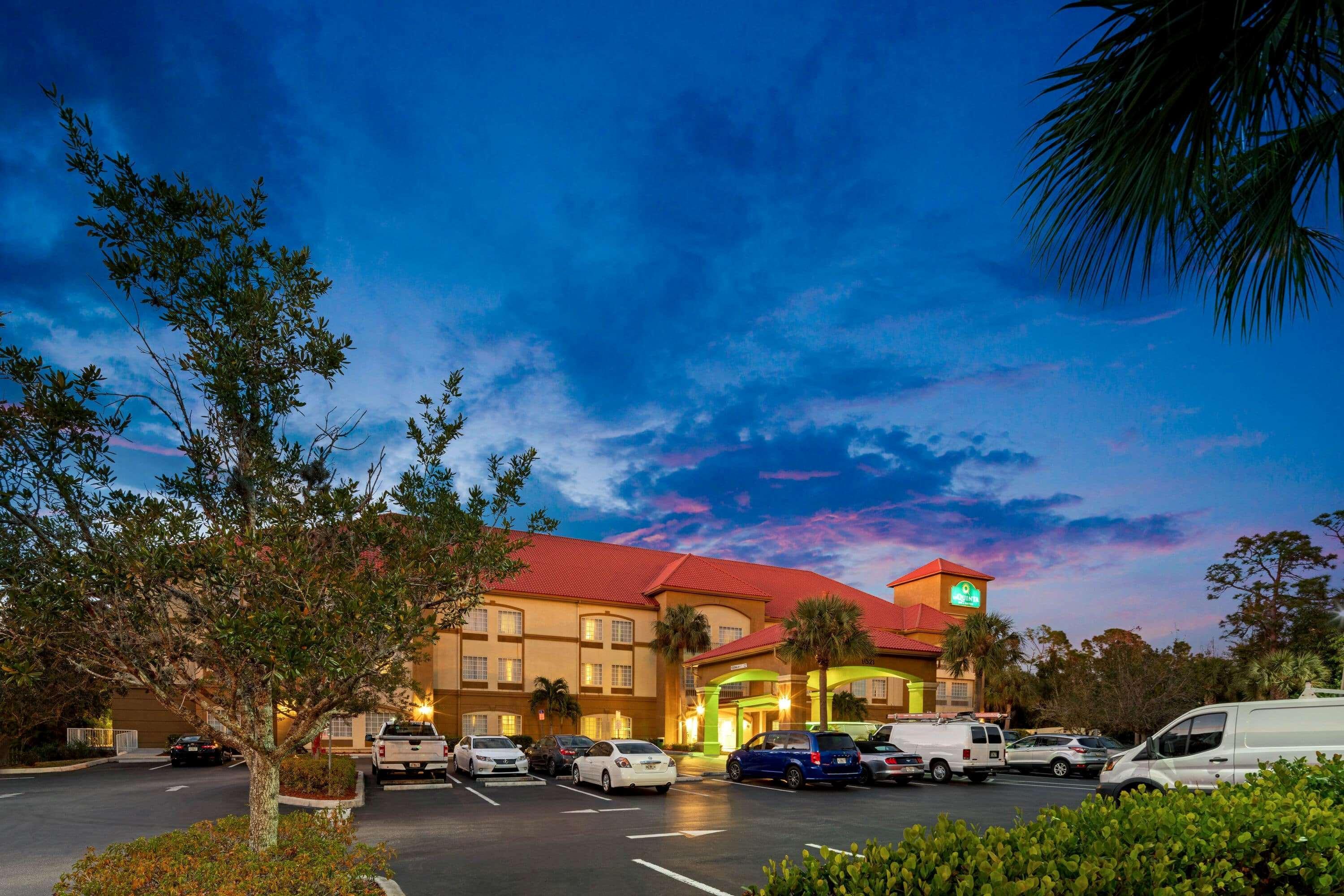 La Quinta Inn And Suites Fort Myers I-75 Zewnętrze zdjęcie