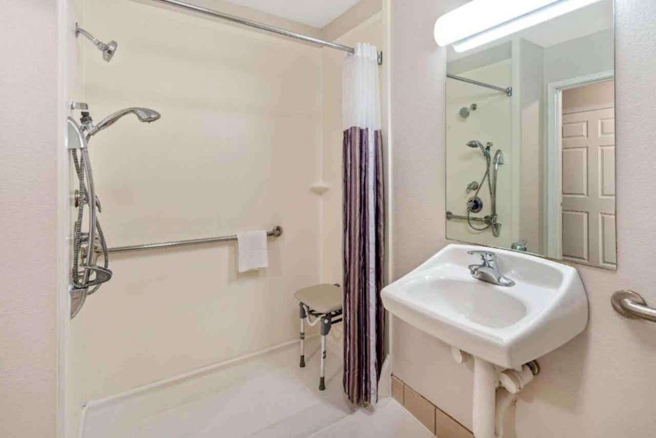La Quinta Inn And Suites Fort Myers I-75 Zewnętrze zdjęcie